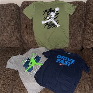 Nike Kids' T-Shirt bundles